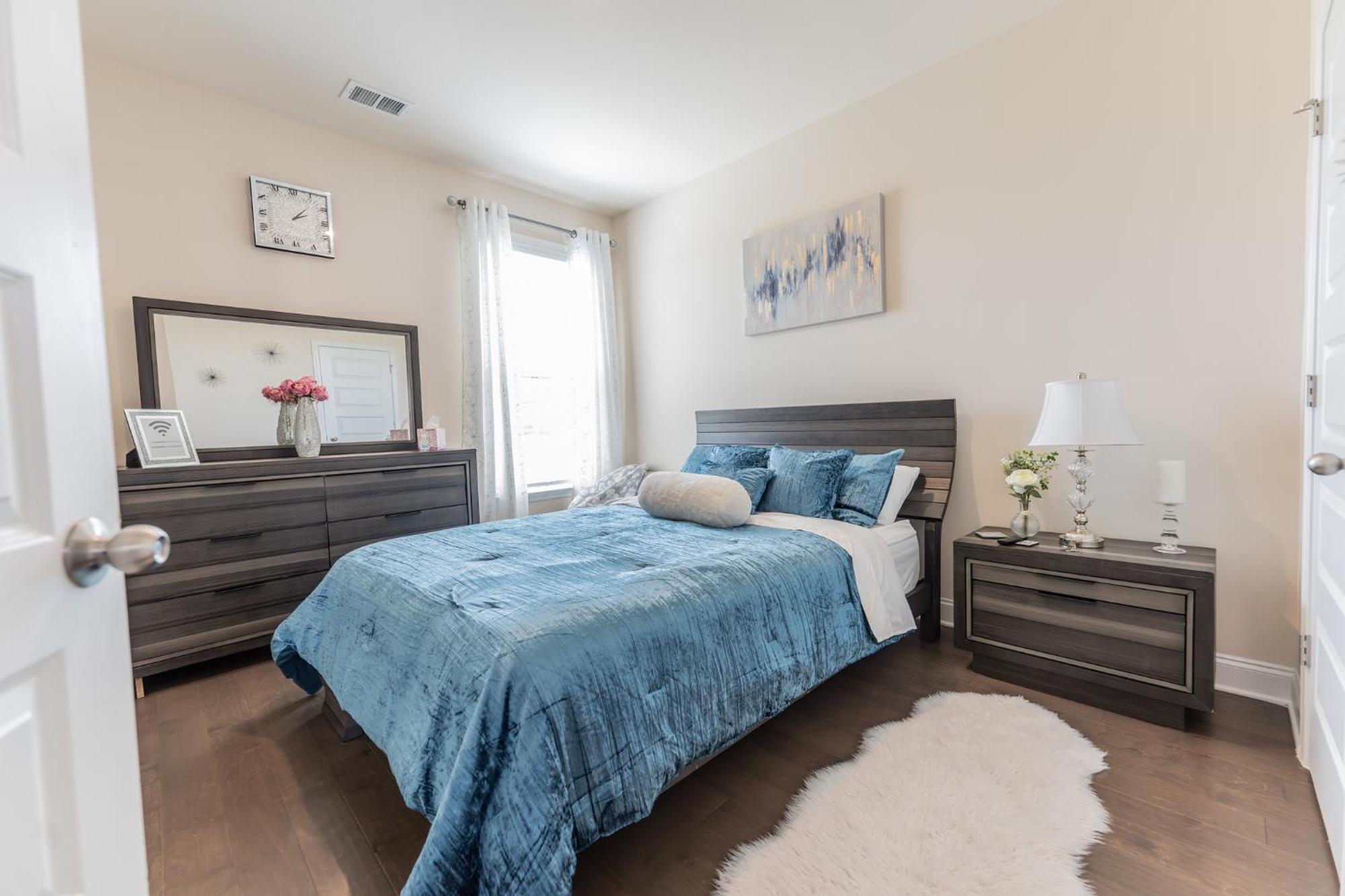 Luxury Bedroom With Private Bath Hampton Luaran gambar