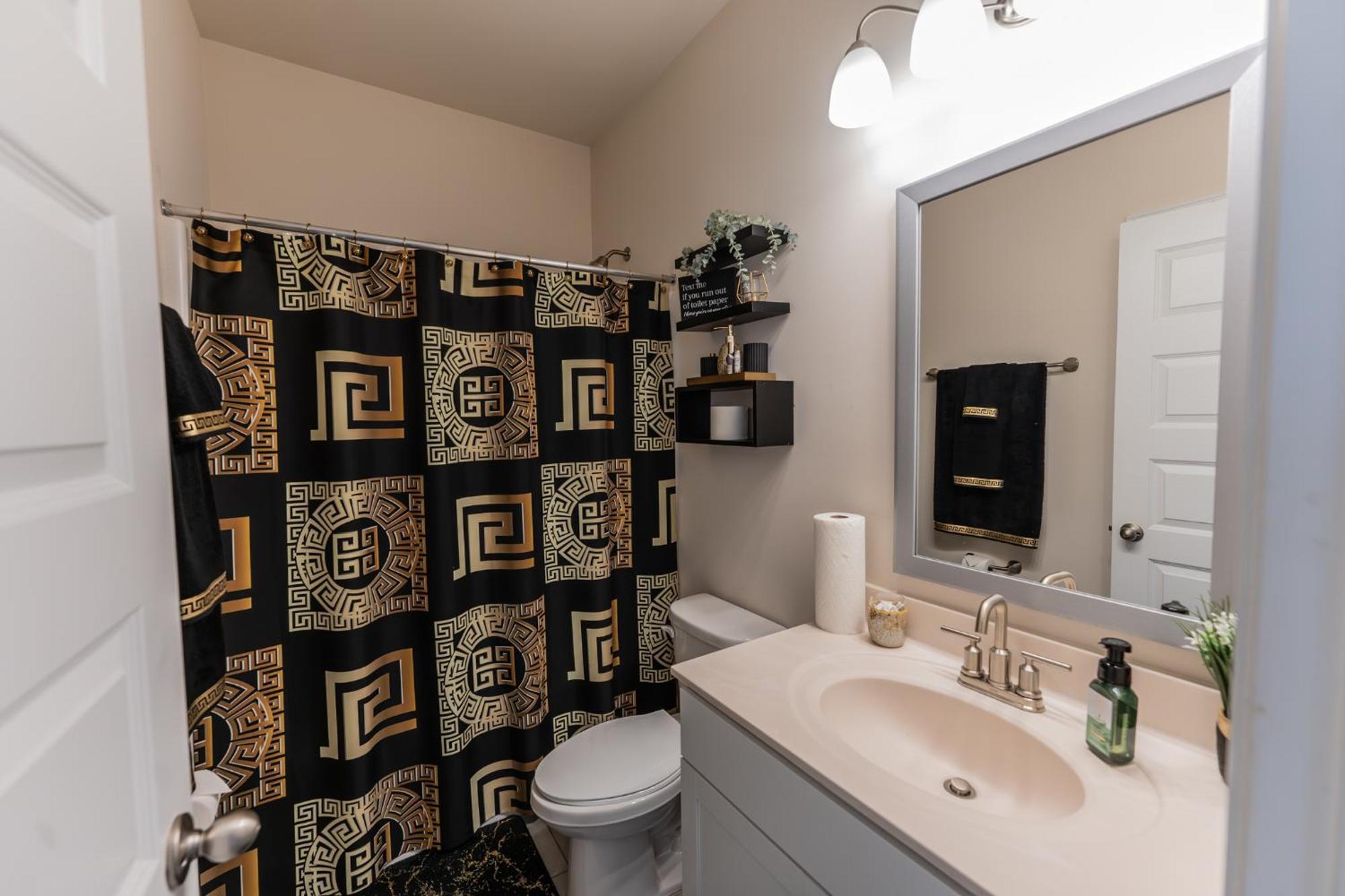 Luxury Bedroom With Private Bath Hampton Luaran gambar